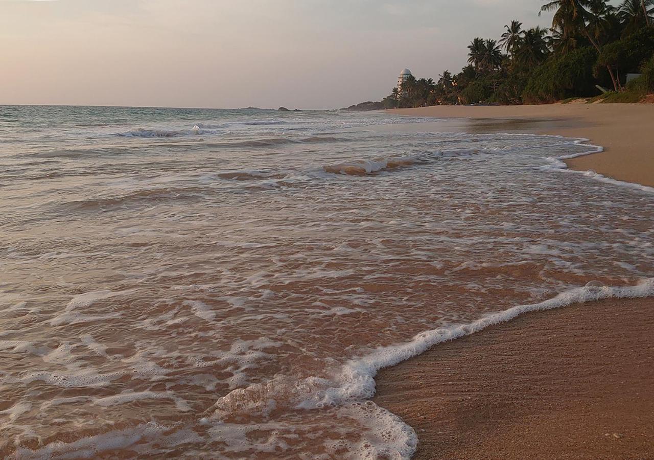 Sea Breeze Ambalangoda Ambalangoda  Exterior photo