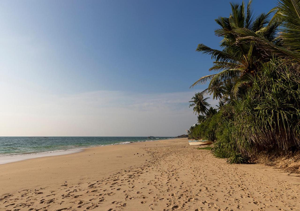 Sea Breeze Ambalangoda Ambalangoda  Exterior photo